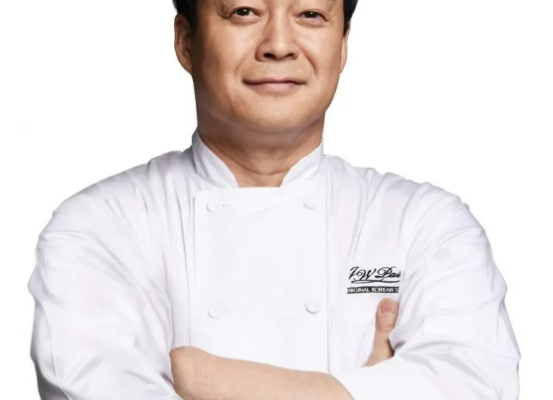 The Fall of a Mentor? Why Paik Jong-won is Being Edited Out of “Culinary Class Wars 2”